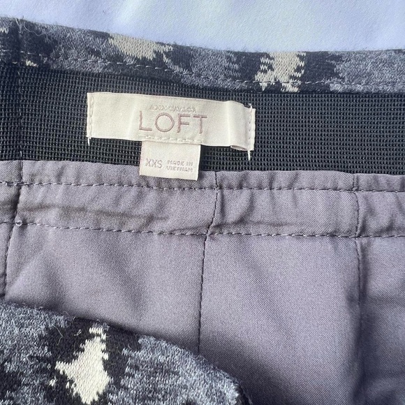 LOFT Leopard Print Pencil Skirt Midi Bodycon size XXS (fits XXS-S) - Picture 3 of 3